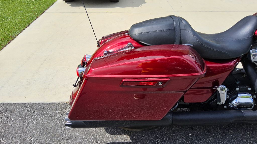 2017 Harley Davidson Road Glide 