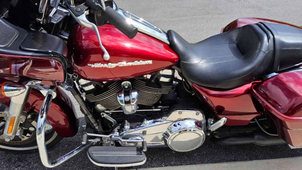 2017 Harley Davidson Road Glide 