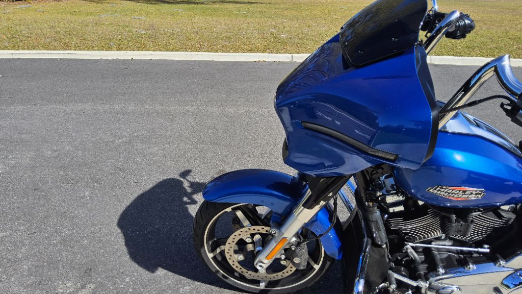 2025 Harley-Davidson FLHX Street Glide - $23,900