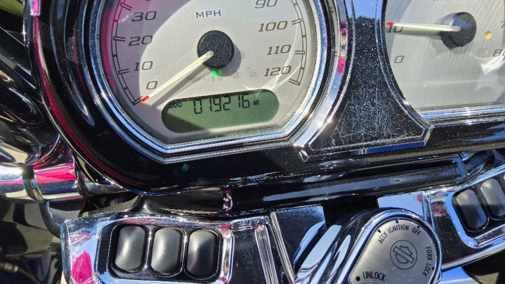 2016 Harley-davidson Road Glide Special - $15,500