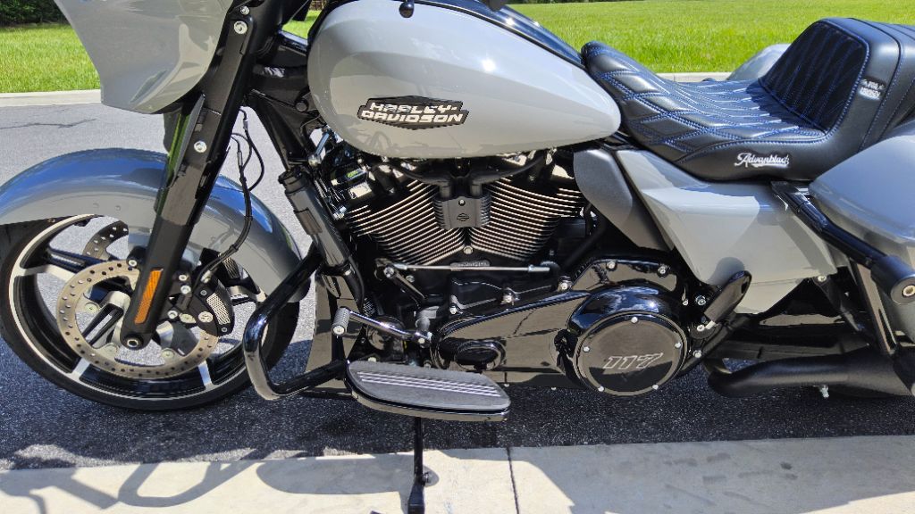 2025 Harley-davidson Street Glide - $25,995