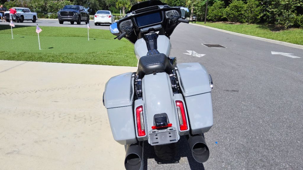 2025 Harley-davidson Street Glide - $25,995