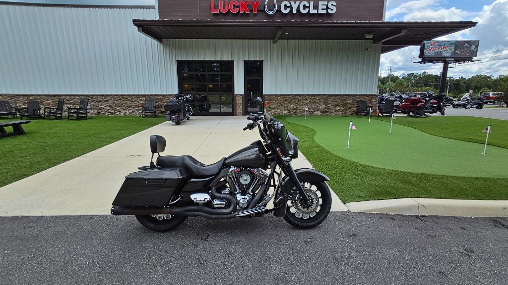 2007 Harley-davidson Street Glide - $7,495