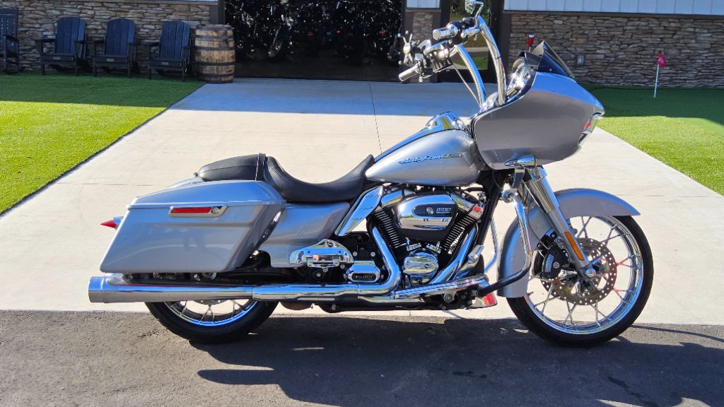 2020 Harley-Davidson Road Glide  photo