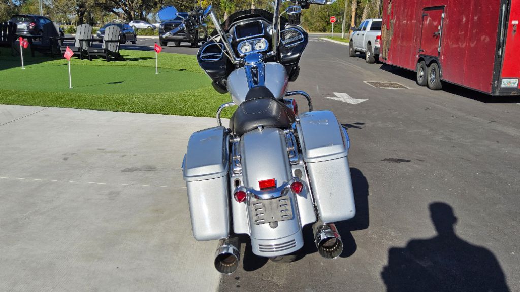 2020 Harley-Davidson Road Glide  photo