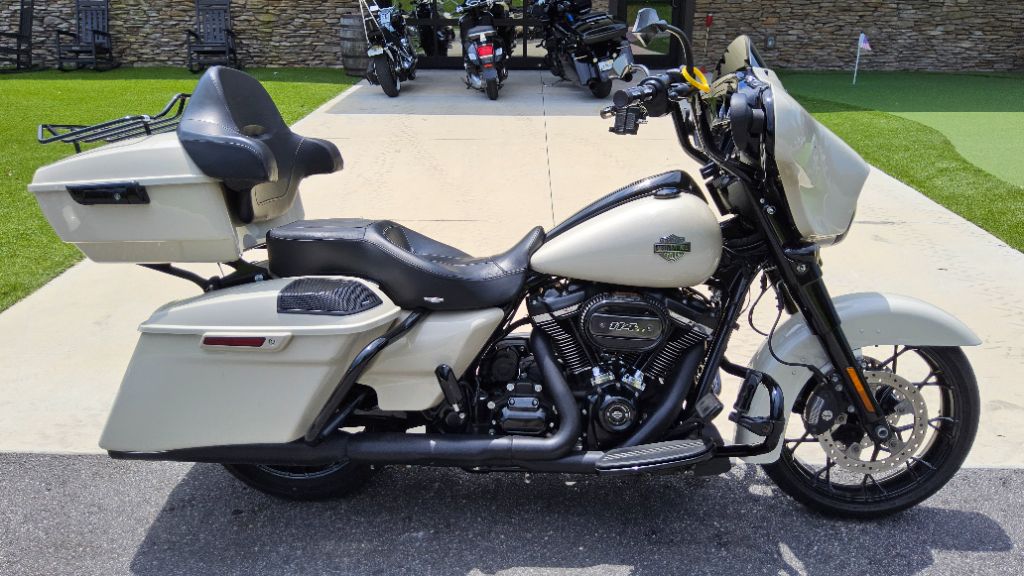 2022 Harley-davidson Street Glide Special