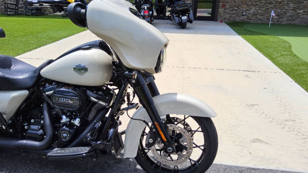 2022 Harley-davidson Street Glide Special