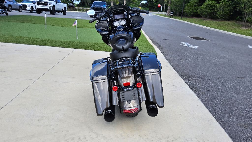 2020 Harley Davidson Road Glide S Fltrxs - $19,995
