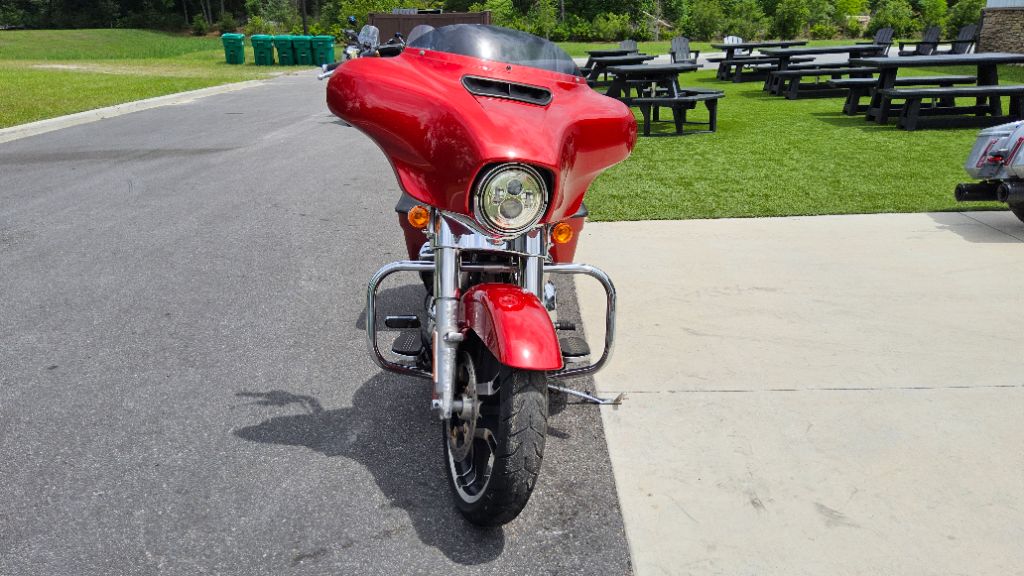 2018 Harley-Davidson FLHX Street Glide - $13,995