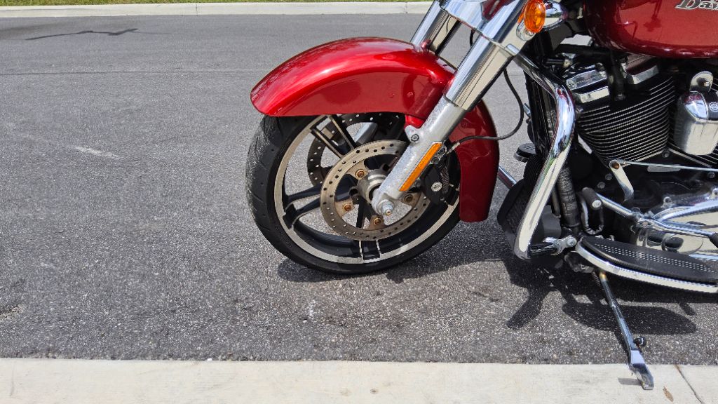 2018 Harley-Davidson FLHX Street Glide - $13,995