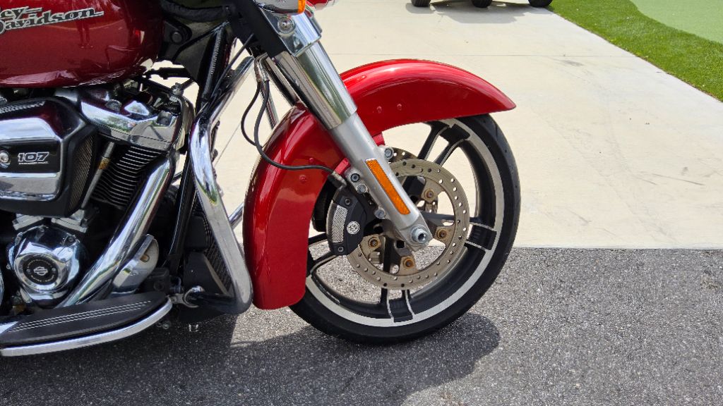 2018 Harley-Davidson FLHX Street Glide - $13,995