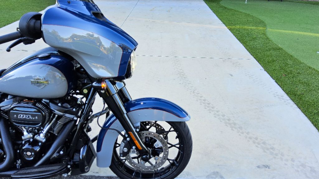 2023 Harley-davidson Street Glide Special - $20,500