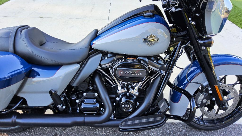 2023 Harley-davidson Street Glide Special - $20,500