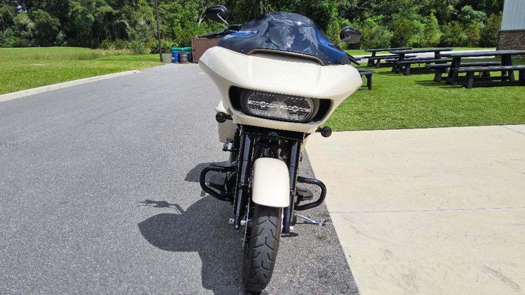 2022 Harley-davidson Road Glide Special - $21,900