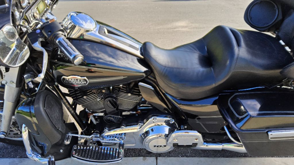 2010 Harley-davidson Electra Glide Ultra Classic - $8,900
