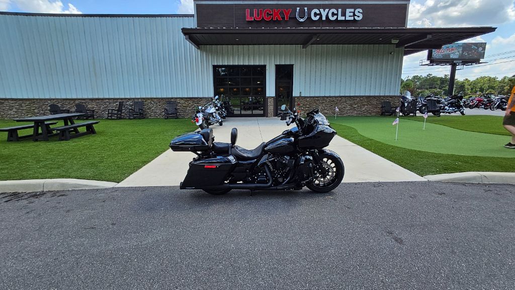 2019 Harley-davidson Road Glide Special - $21,900