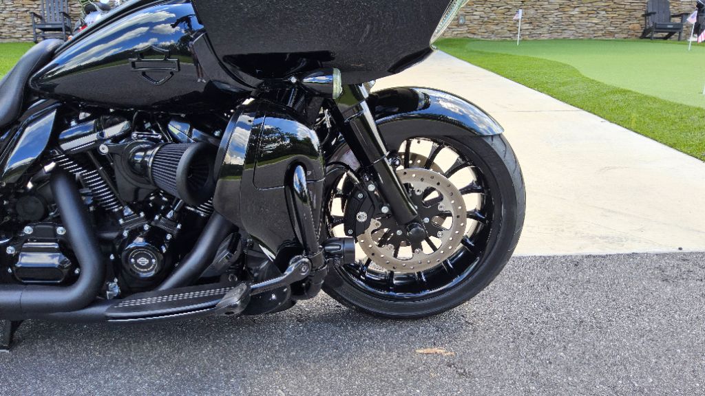 2019 Harley-davidson Road Glide Special - $21,900