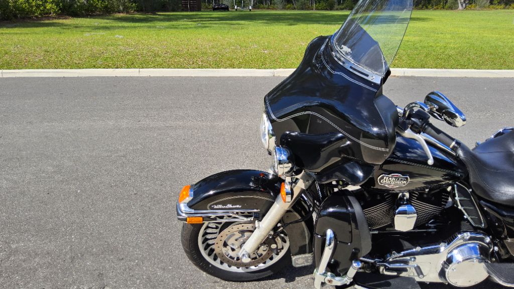 2011 Harley-davidson Electra Glide Ultra Classic - $6,995