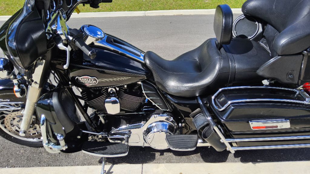 2011 Harley-davidson Electra Glide Ultra Classic - $6,995