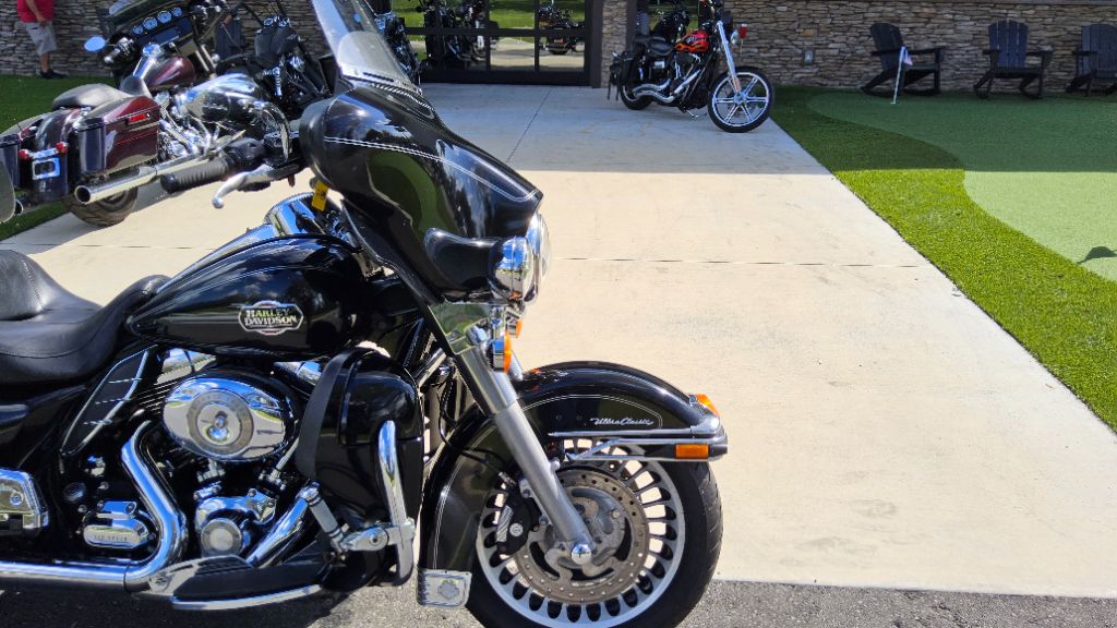2011 Harley-davidson Electra Glide Ultra Classic - $6,995