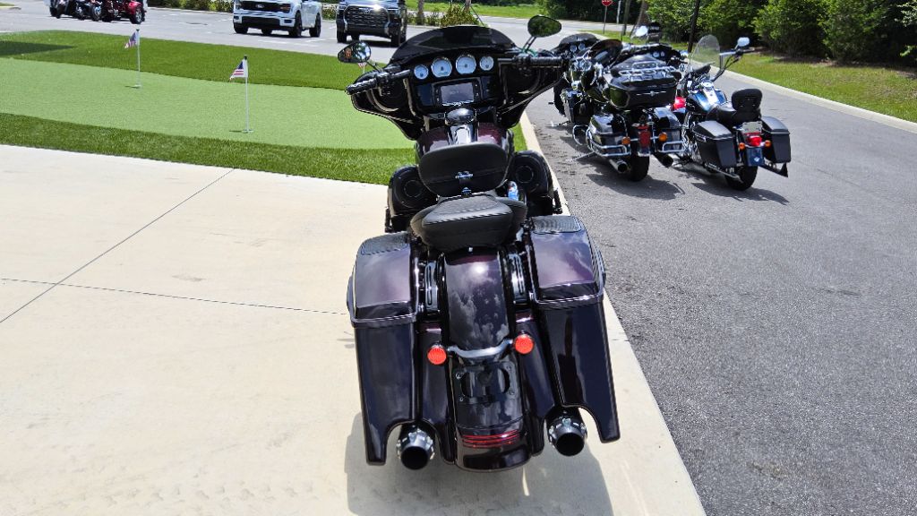 2016 Harley-davidson Street Glide Special - $14,995
