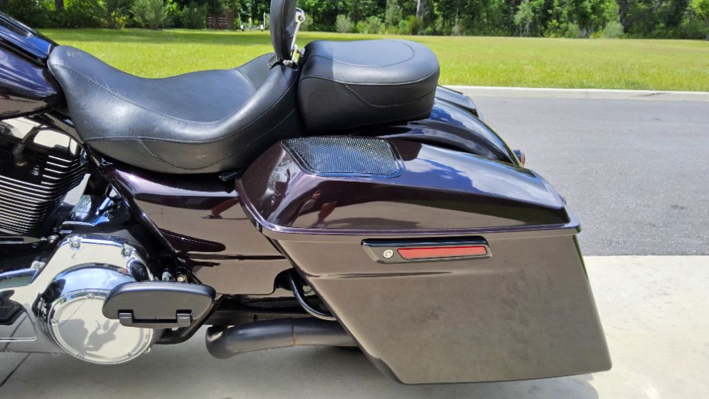2016 Harley-davidson Street Glide Special - $14,995