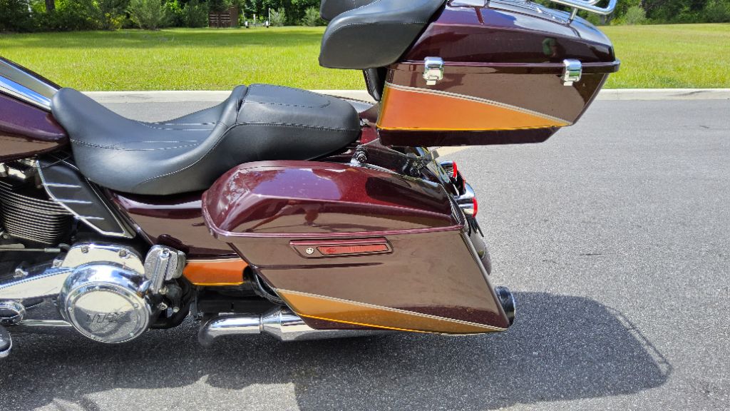 2021 Harley-davidson Road Glide Special - $17,995