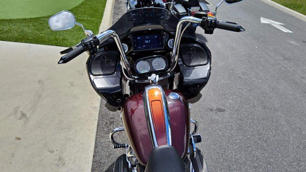 2021 Harley-davidson Road Glide Special - $17,995