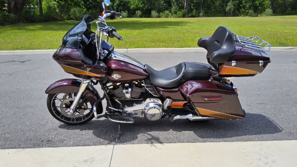 2021 Harley-davidson Road Glide Special - $17,995