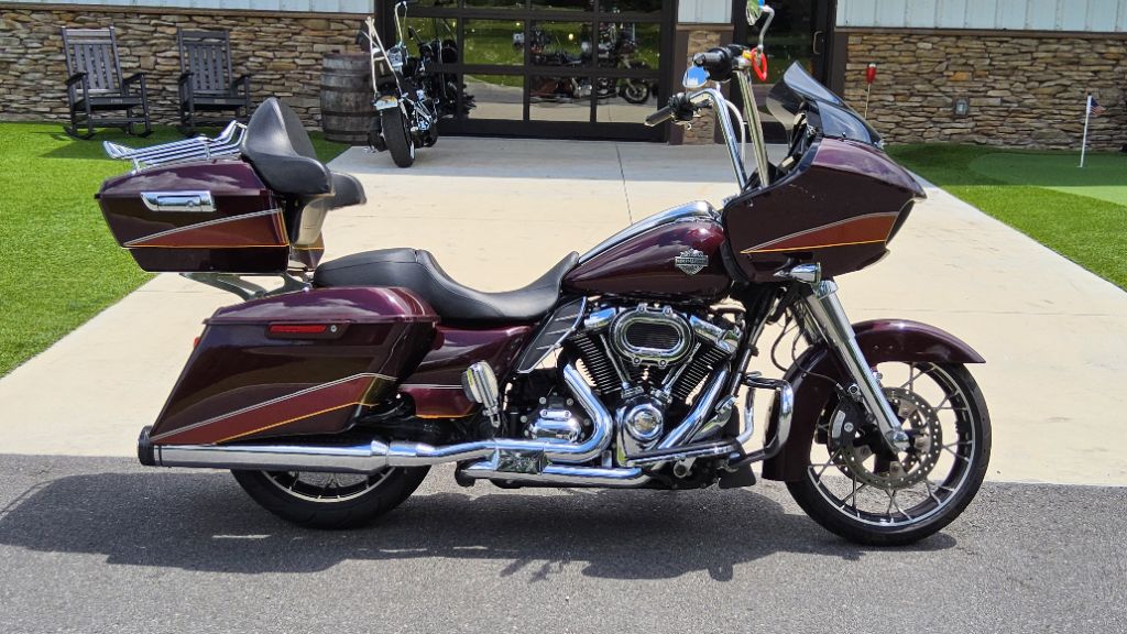 2021 Harley-davidson Road Glide Special - $17,995