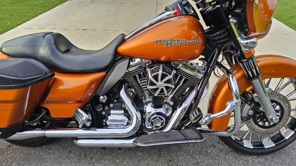 2015 Harley Davidson Streetglide S Flhxs - $9,995