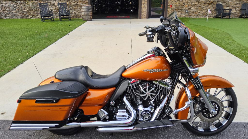 2015 Harley Davidson Streetglide S Flhxs - $9,995