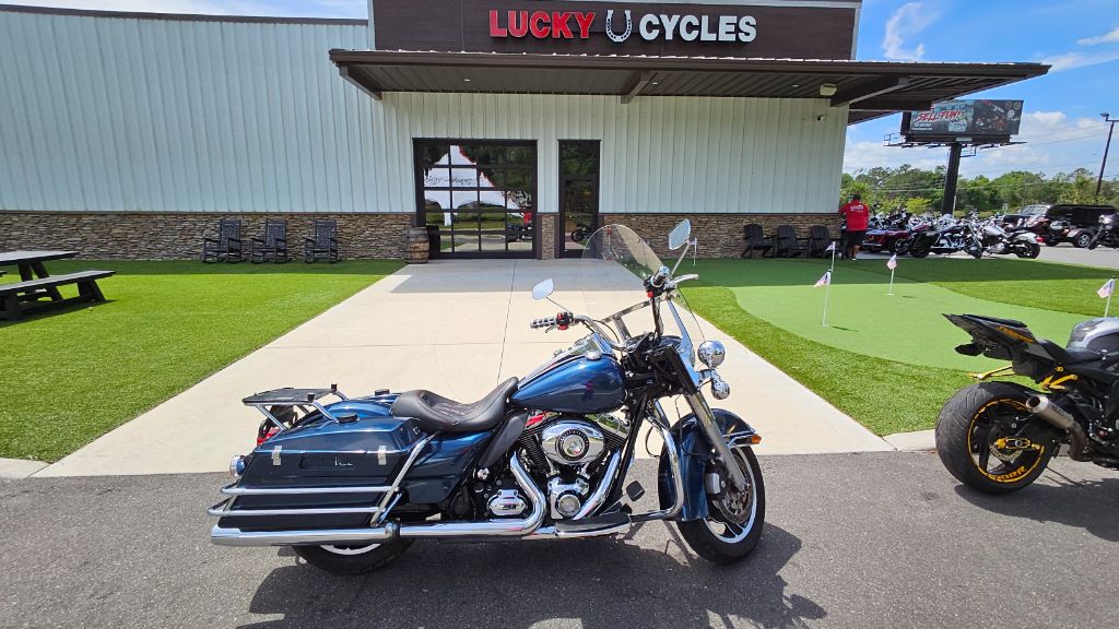 2013 Harley-davidson Police Road King - $7,500