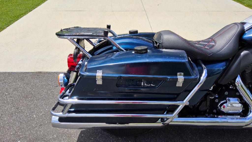 2013 Harley-davidson Police Road King - $7,500