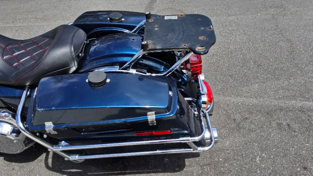 2013 Harley-davidson Police Road King - $7,500