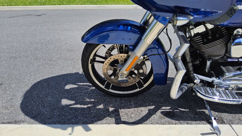 2016 Harley-davidson Road Glide Special - $15,995