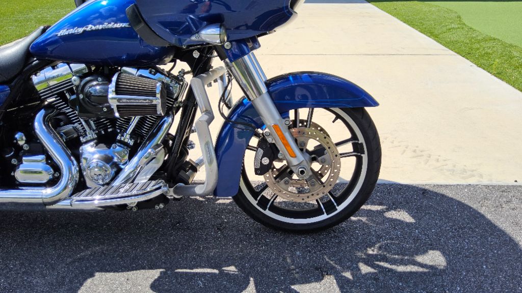 2016 Harley-davidson Road Glide Special - $15,995
