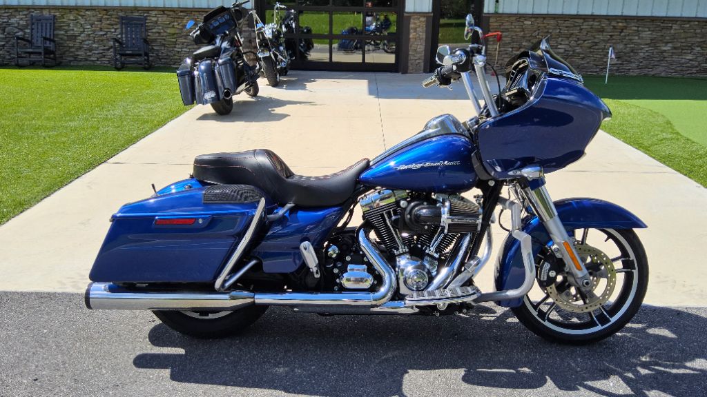 2016 Harley-davidson Road Glide Special - $15,995