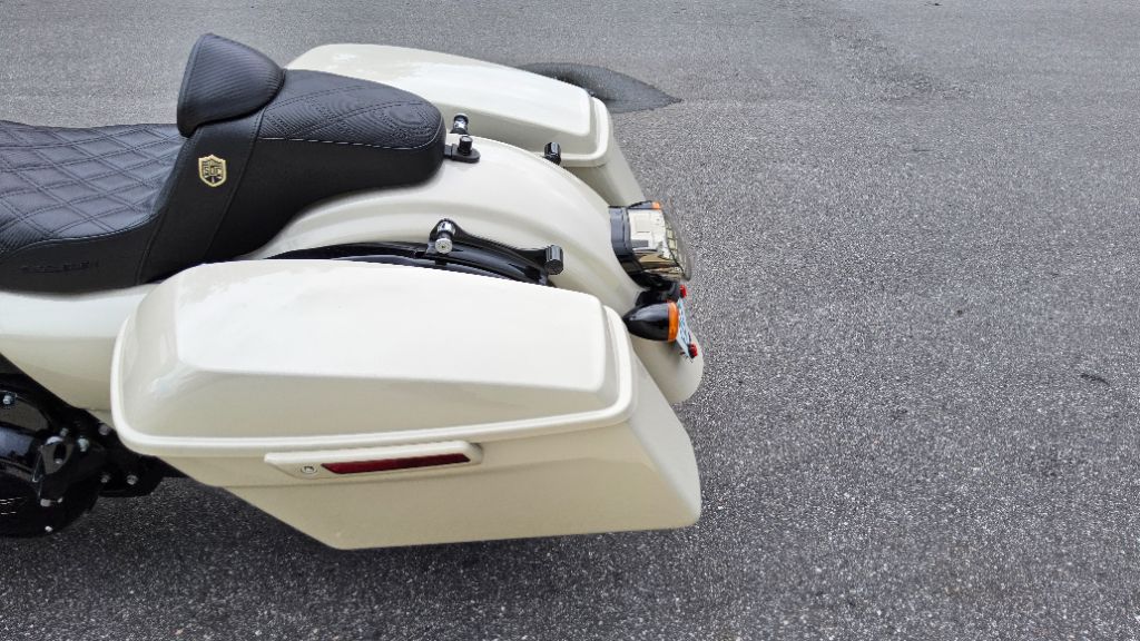 2023 Harley-davidson Street Glide St - $22,500