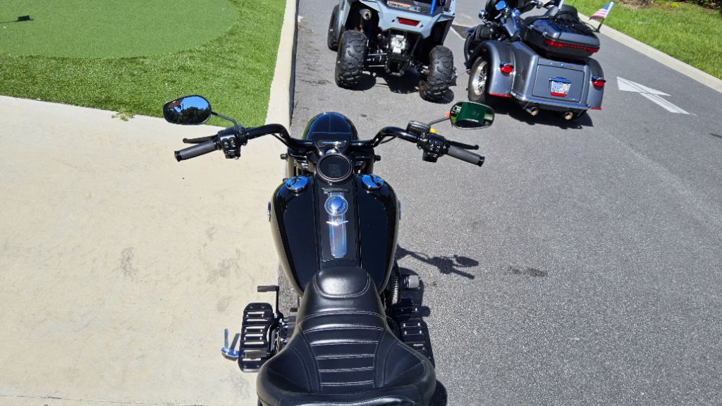 2023 Harley-davidson Road King Special - $16,500