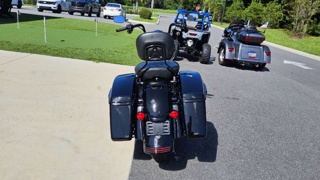 2023 Harley-davidson Road King Special - $16,500