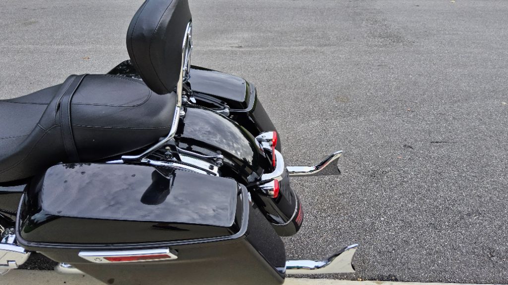 2021 Harley-davidson Road Glide - $16,995