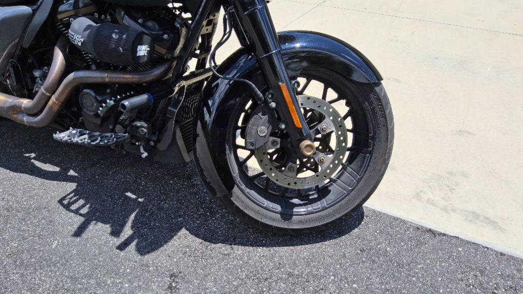 2022 Harley-davidson Street Glide St - $20,900