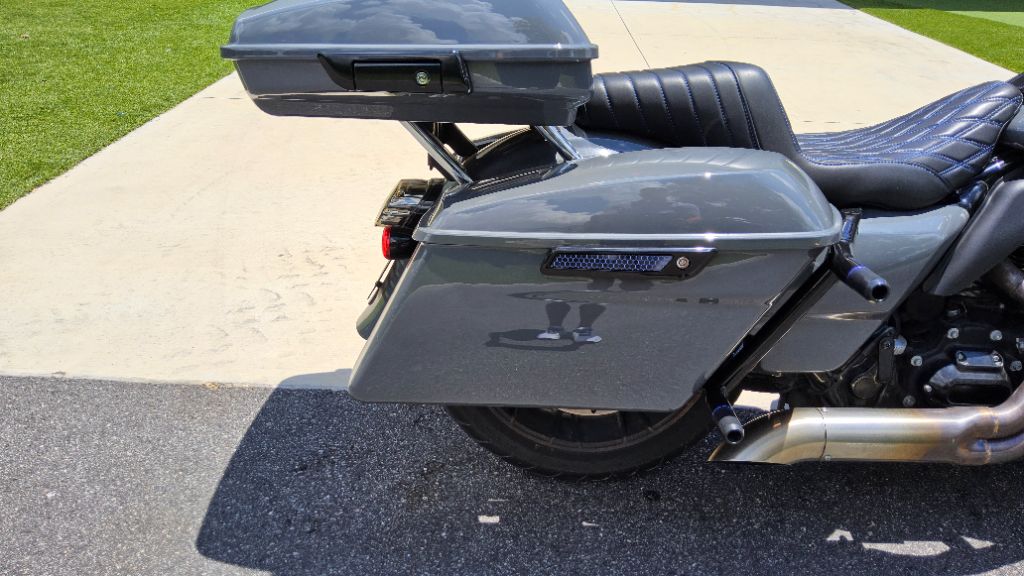 2022 Harley-davidson Street Glide St - $20,900