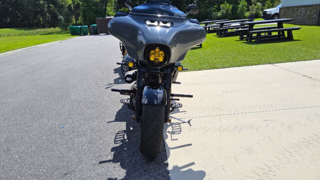 2022 Harley-davidson Street Glide St - $20,900