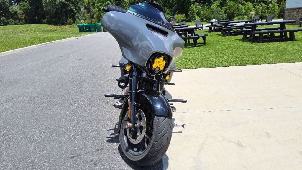 2022 Harley-davidson Street Glide St - $20,900
