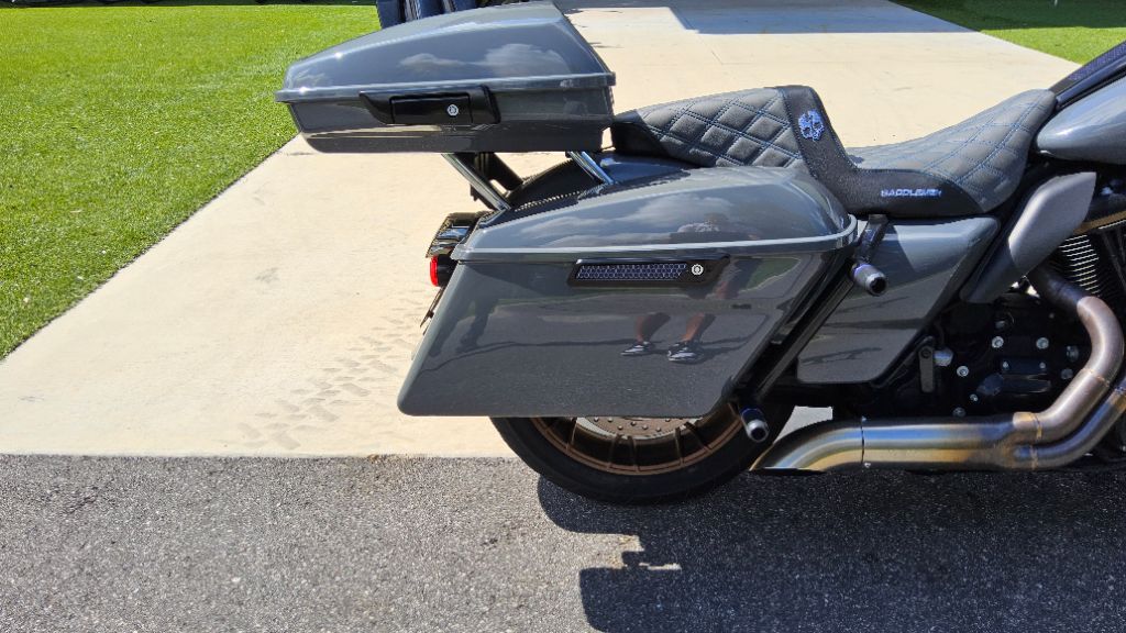 2022 Harley-davidson Street Glide St - $20,900