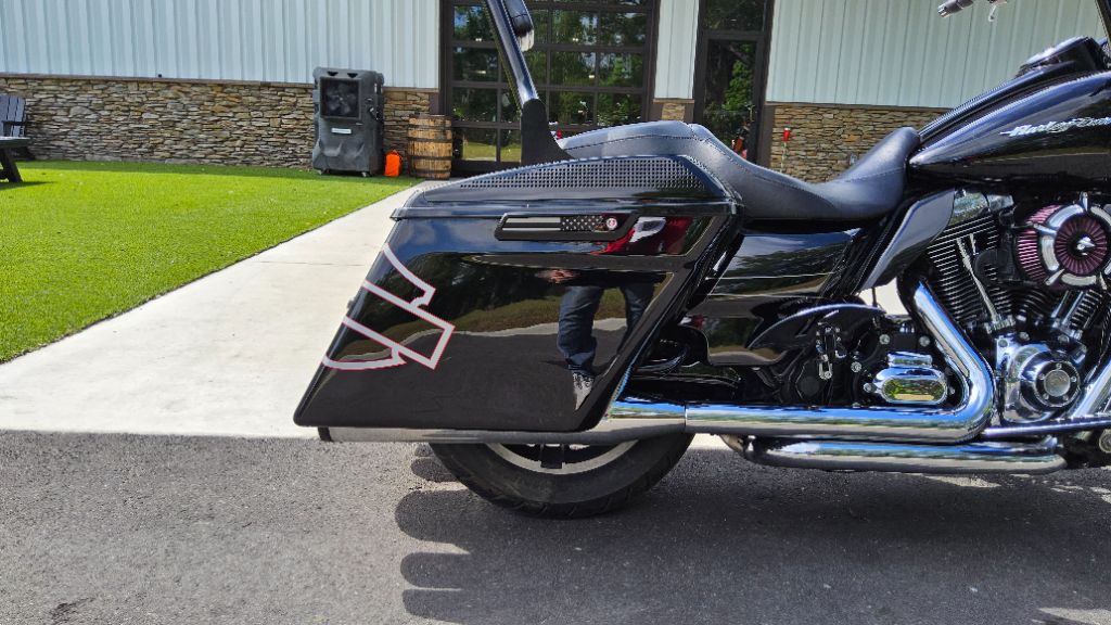 2016 Harley-Davidson Road Glide  photo