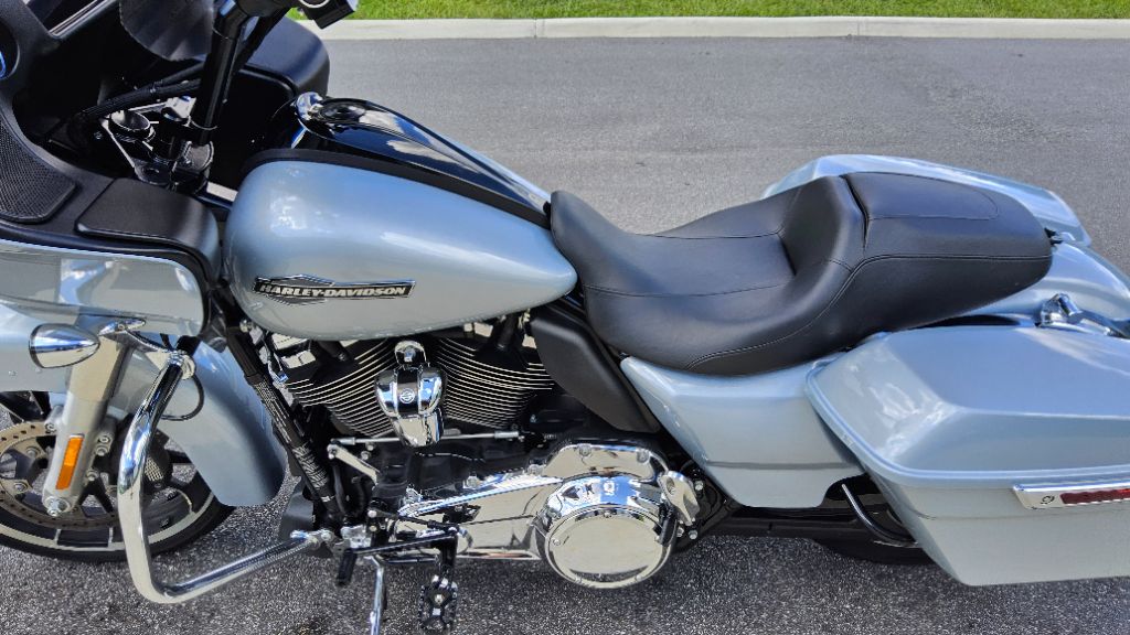 2023 Harley-davidson Road Glide - $16,900