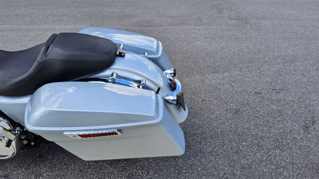 2023 Harley-davidson Road Glide - $16,900